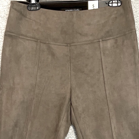Andrew Marc Women’s Taupe Faux Suede Pull on Leggings Pants Small NWT - Picture 7 of 7